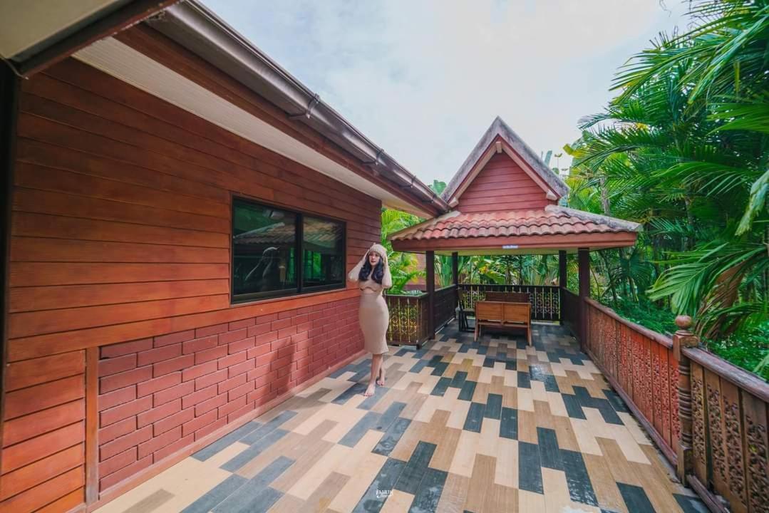 Siam Tara Resort Chiangkhong Chiang Khong Exteriör bild
