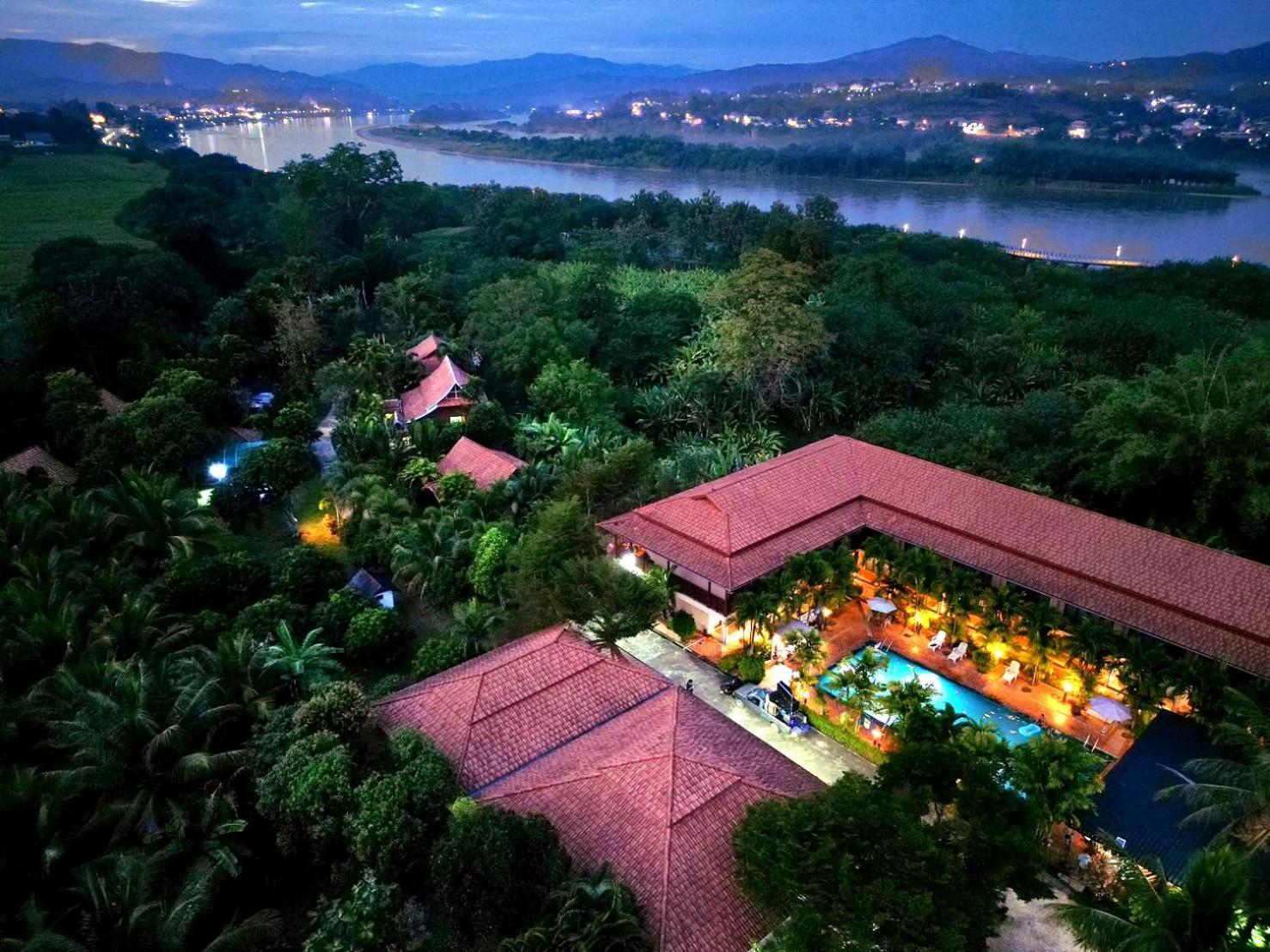 Siam Tara Resort Chiangkhong Chiang Khong Exteriör bild