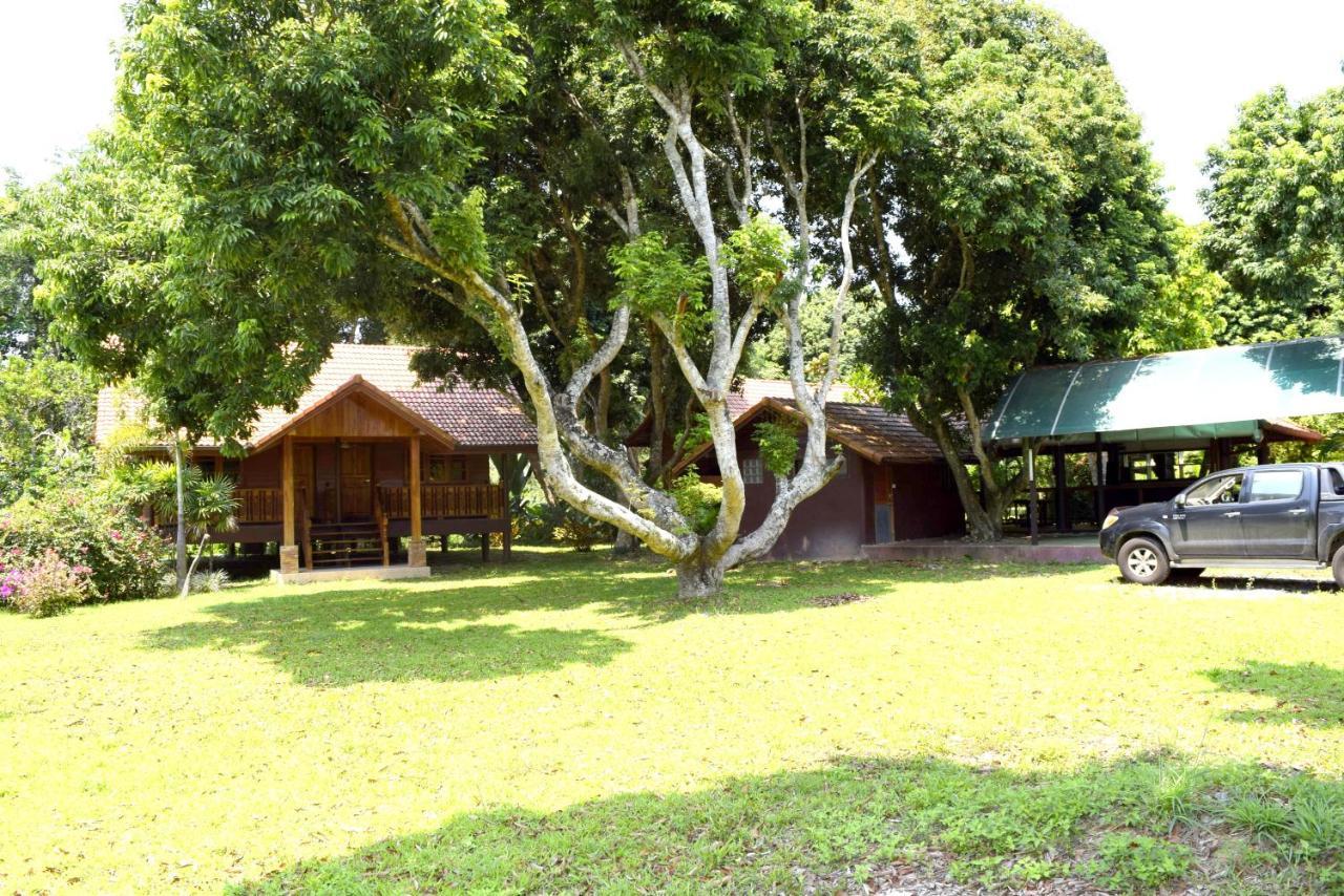 Siam Tara Resort Chiangkhong Chiang Khong Exteriör bild