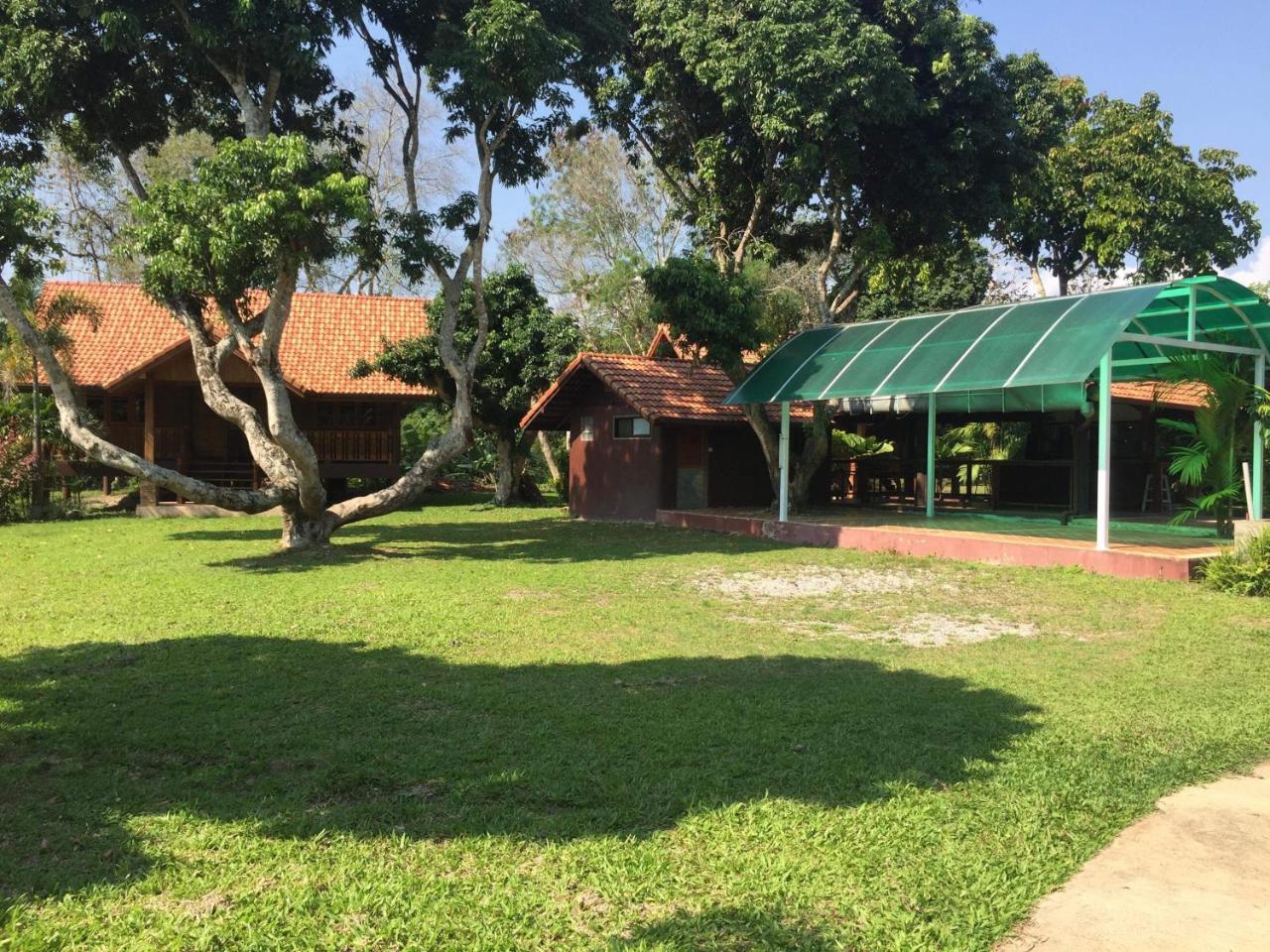 Siam Tara Resort Chiangkhong Chiang Khong Exteriör bild